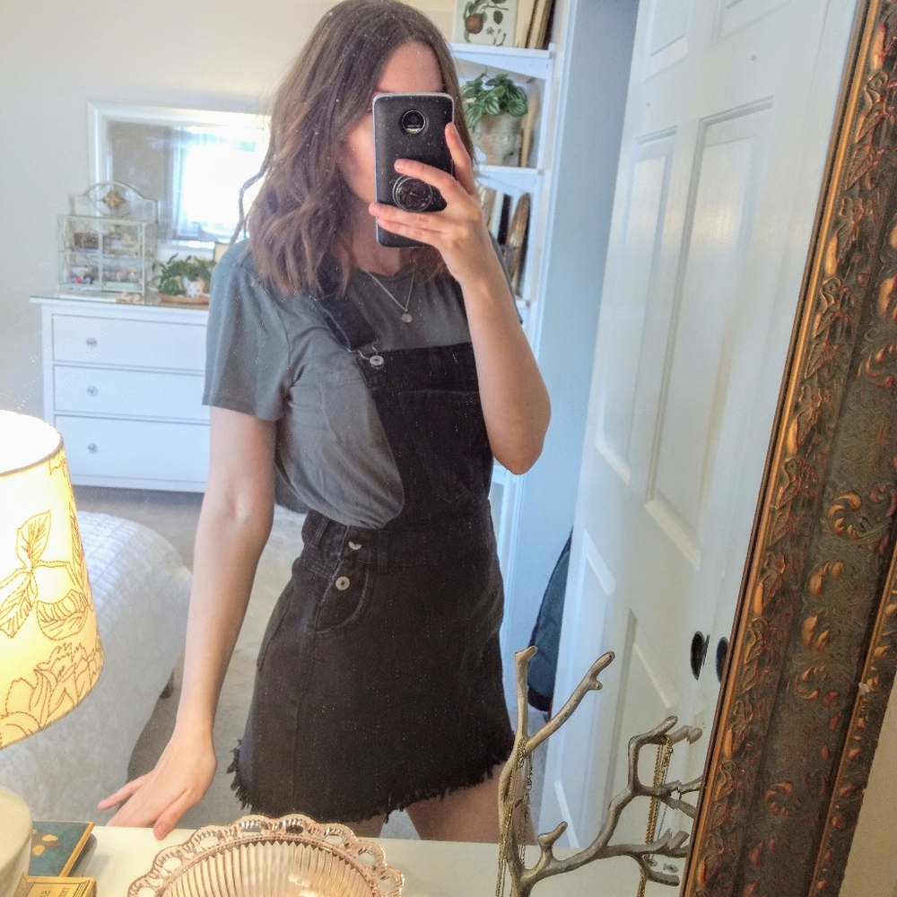 NWOT Love tree denim skirt overall distressed